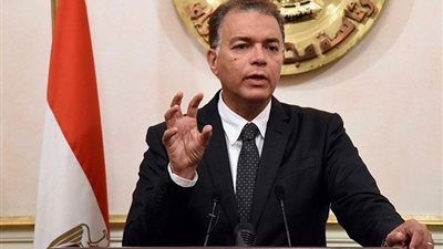 وزير النقل: «سكك حديد مصر» متأخرة 40 عامًا عن الدول المتقدمة