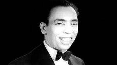 شاهد| إسماعيل ياسين يتبرع لـ