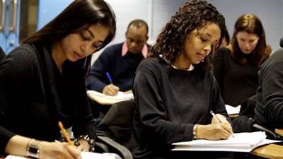 عايز قلبك يبقي حديد| قضى حياتك في الدراسة.. إقرا التفاصيل