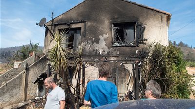 حريق بغابات فى جنوب شرق فرنسا وإجلاء مئات السكان