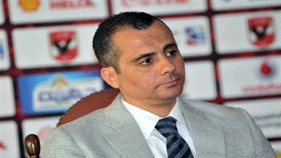 الأهلي يتسلم البطاقة الدولية للشامي وينتظر ملامبي