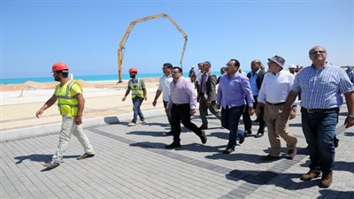 مدبولي: الانتهاء من الطريق البديل للطريق الساحلى بالعلمين الجديدة 