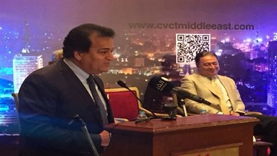 وزيرا التعليم العالى والصحة والسكان يفتتحان فعاليات الملتقى الدولى للقلب والأوعية الدموية