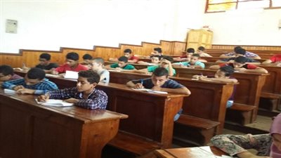 التعليم تعقد اختبارات لمشروع 