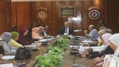 تعرف على سبب انخفاض معدل المواليد والوفيات فى السويس  