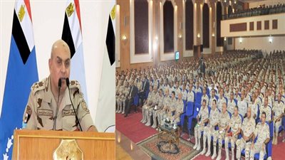 وزير الدفاع والانتاج الحربي  يلتقي بطلبة كلية الضباط الاحتياط 