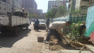 استمرار حملات النظافة ورفع الاشغالات بمحيط المدراس