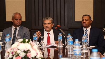 فهمى: توفير التمويل لتمكين المؤسسات الوطنية من اعداد مقترحات مشروعات المناخ