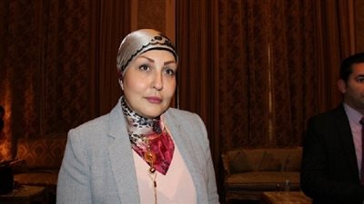 نائبة تطالب 