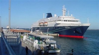 وصول وسفر اكثر من 3 الاف راكب بمينائي سفاجا ونويبع