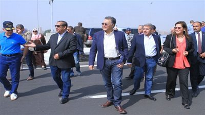 وزراء النقل والمالية والتخطي​ط في جولة تفقدية بطريق شبرا بنها الحر