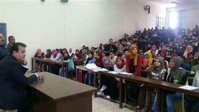وزير التعليم العالي يؤكد استمرارية متابعته وزياراته الميدانية لكافة المعاهد والجامعات للوقوف على مستوى الخدمة التعليمية