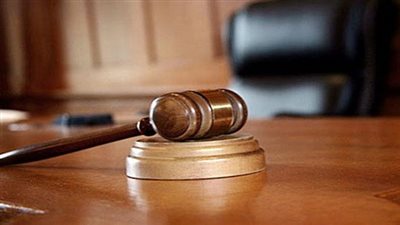 تأجيل إعادة إجراءات محاكمة متهم بـ