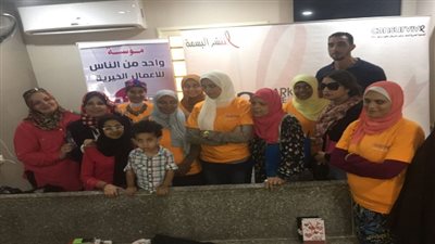 واحد من الناس تدعم مرضى سرطان الدم