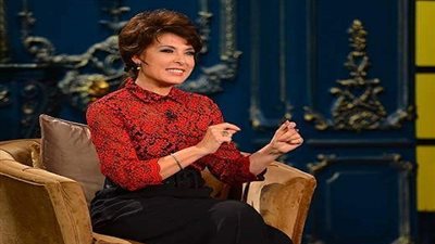 بالصور.. عزت أبو عوف وفرقة 