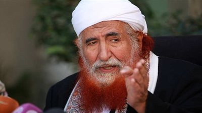 السعودية تفرض الإقامة الجبرية على الأب الروحي لإخوان اليمن