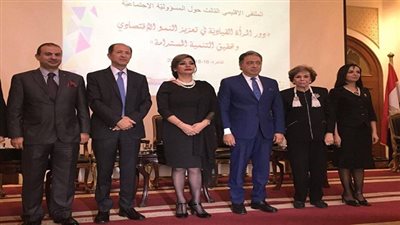 راضي: تكثيف الجهود المبذولة لتمكين المرأة المصرية ورفع مستوى الخدمة الصحية المقدمة لها