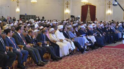 شريف اسماعيل : الأرهاب لادين له ولا وطن ..واقتحام غير المتخصصين لمجال الفتوى فتح علينا باب الفتن  