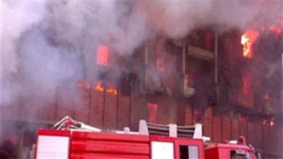 إنتداب المعمل الجنائى لمعرفة أسباب حريق مخزن أدويه بنجع حمادى