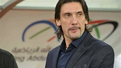 نيبوشا يستبعد أوباما من تشكيل الزمالك