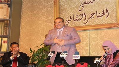 غداً.. حسن راتب ومحمود خلف ومحمد ثروت على شاشة المحور 