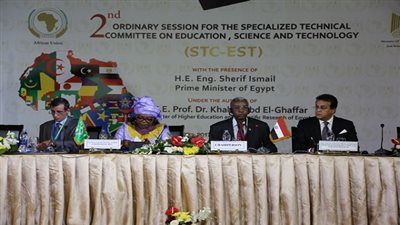 مصر تسلم السنغال رئاسة اللجنة الفنية المتخصصة للتعليم والعلوم والتكنولوجيا التابعة للاتحاد الإفريقى فى الدورة القادمة