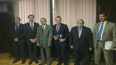 وزير الكهرباء يستقبل سفير السويد وسفير إيطاليا 