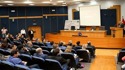 ميناء دمياط محطة دعم لوجستى لخدمة سفن الغاز والبترول