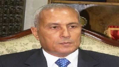 محافظ السويس: سأجتمع اليوم مع رئيس الحكومة لبحث انشاء طرق بتكلفة مليار جنيه