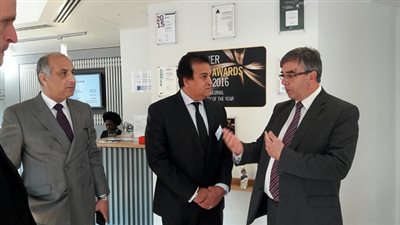 عبد الغفار يبحث آليات التعاون بين مصر وبريطانيا فى المجالات العلمية والتعليمية