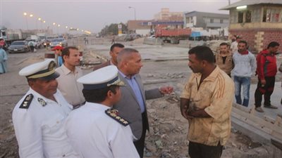 بالصور .. محافظ السويس يتفقد أعمال تطوير مزلقان المثلث بالاربعين