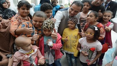 غداً.. طارق علام وحلقة بعنوان 