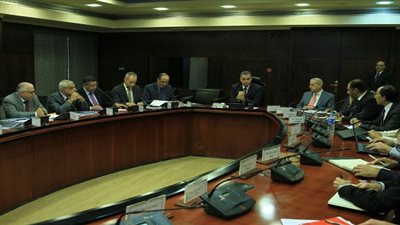 عرفات يتابع معدلات تنفيذ الجزئين الاول والثاني من المرحلة الرابعة للخط الثالث للمترو