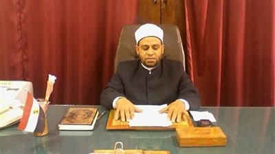 وزير الأوقاف يطمئن هاتفياً على مدير أوقاف الوادي الجديد