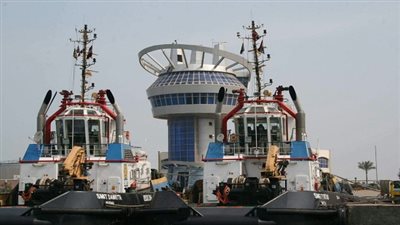 ميناء دمياط استقبل 3 سفن حاويات و 7 سفن بضائع عامة اليوم 