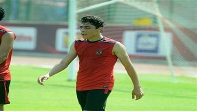 أكرم توفيق يخضع للتأهيل وأشعة في حالة استمرار الإصابة