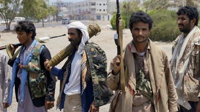 خدعة إيران في اليمن.. طهران تمد الحوثيين بأسلحة محظورة دولياً داخل أسطوانات أكسجين طبية.. وطائرات الحرس الثوري تهبط في الحديدية