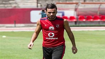 الاهلى يهدد باللجوء للفيفا بسبب على معلول