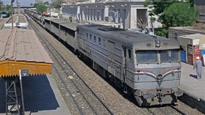 السكة الحديد: حركة مسير القطارات منتظمة وتسير بصورة طبيعية على خط القاهرة اسوان 