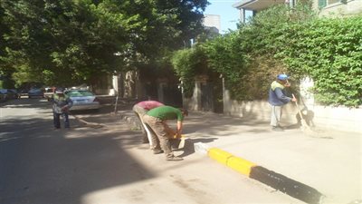 رفع كفاءة النظافة بميدان فينى بالدقى