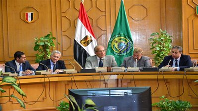 وزير التنمية المحلية يزور محافظة الإسماعيلية