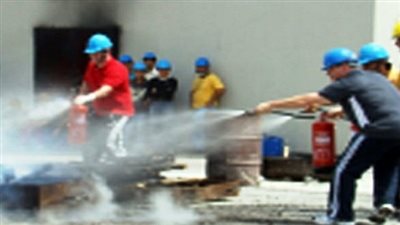 دورة تدريبية علي أعمال الوقاية ومكافحة الحريق بالسويس