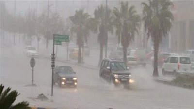 تعليق الدراسة في جدة وتوقيف الملاحة بالميناء بسبب الطقس