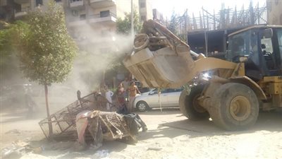 حملة لإزالة الاشغالات من الحي السويسري واخلاء المنطقة المحيطة بالجمعية التاريخية من الباعة الجائلين