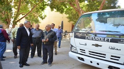 محافظ قنا: وصول الدفعة الثانية من معدات النظافة