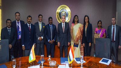 قابيل يبحث مع وفد حكومى هندى تعزيز التعاون المشترك 