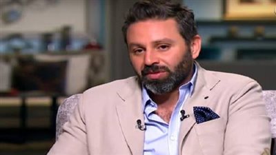 حازم إمام في ذكرى ميلاد والده: ألف رحمة ونور عليك