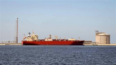 ميناء دمياط استقبل 3 سفن حاويات و6 سفن بضائع عامة اليوم