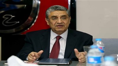 بروتوكول تعاون بين وزارة الكهرباء والطاقة المتجددة وكل من وزارة الطيران المدنى والشركة المصرية القابضة للمطارات