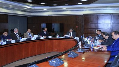 وزير النقل يترأس اجتماع مجلس إدارة شركة السكك الحديدية للخدمات المتكاملة وأعمال  التامين والنظافة 